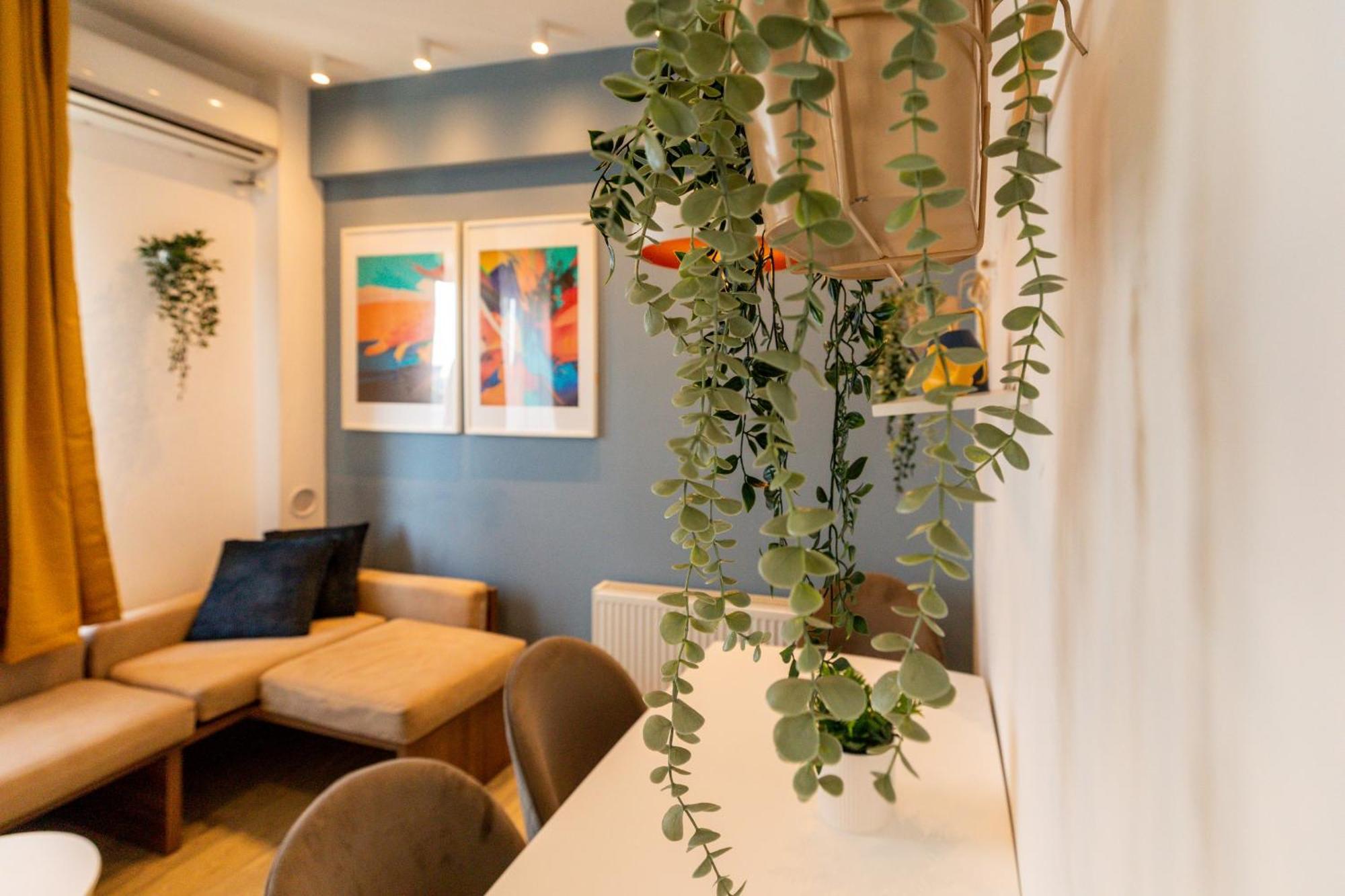 Modern Elegance In The Heart Of The City - romana Square * Bucharest