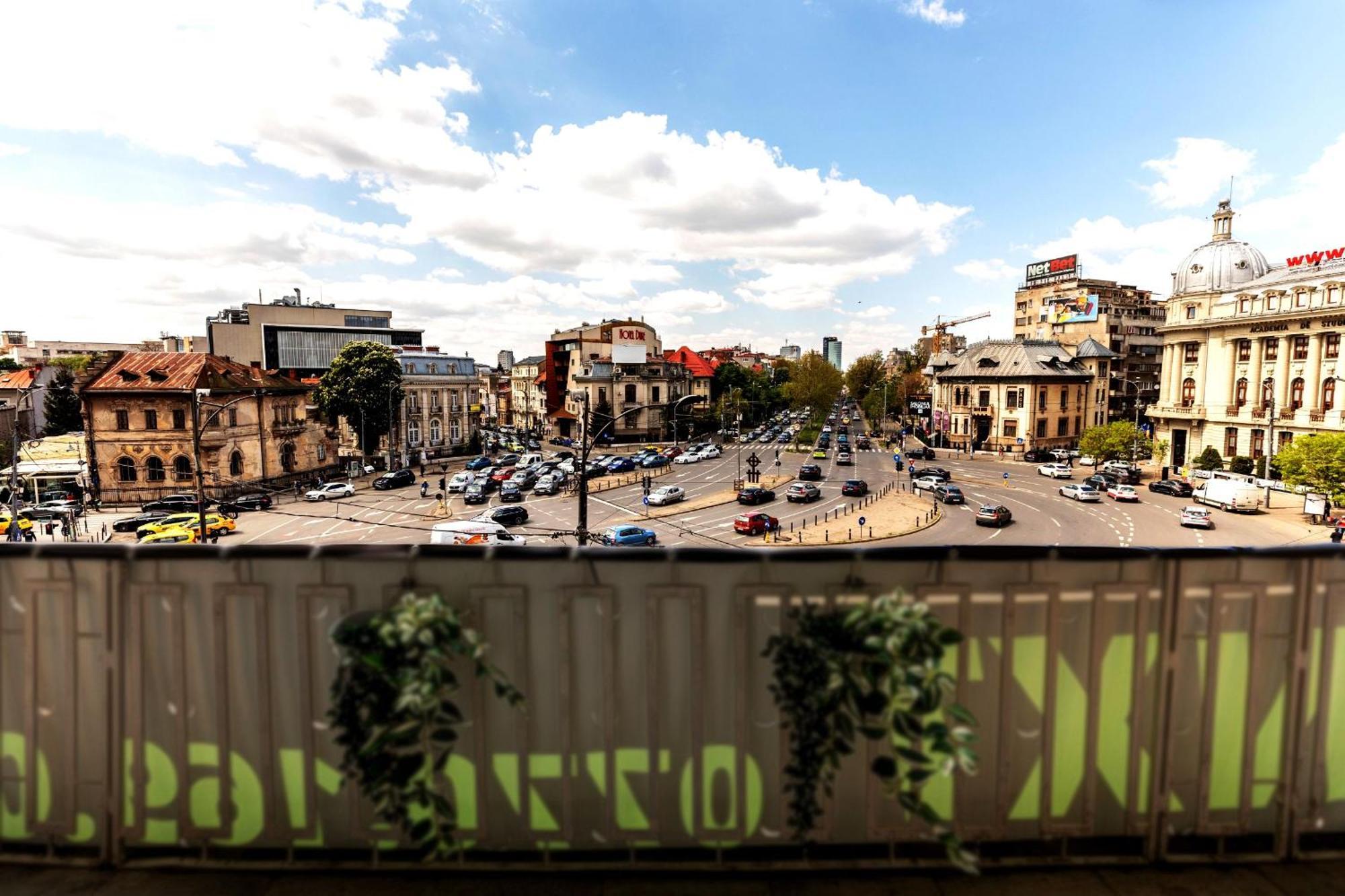 Modern Elegance In The Heart Of The City - romana Square * Bucharest