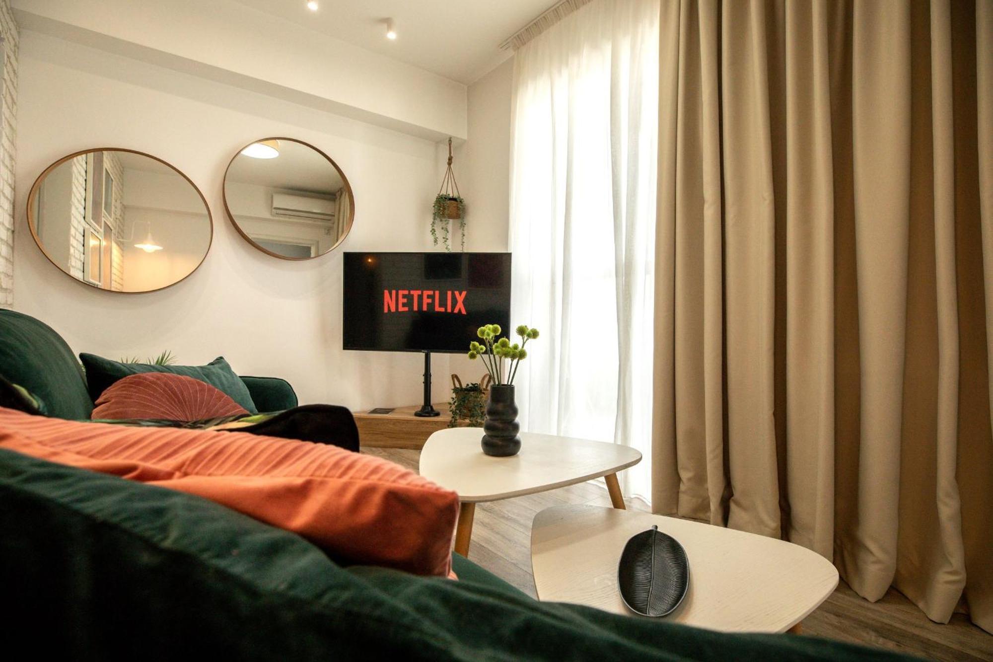 Modern Elegance In The Heart Of The City - romana Square * Bucharest