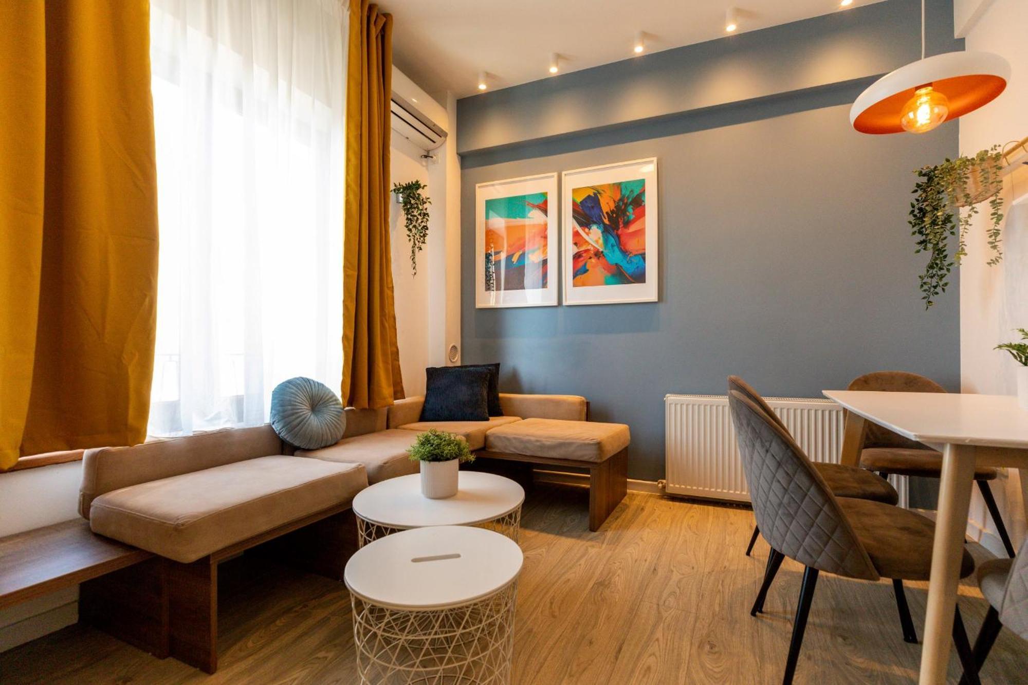 Appartamento Modern Elegance In The Heart Of The City - romana Square Bucarest