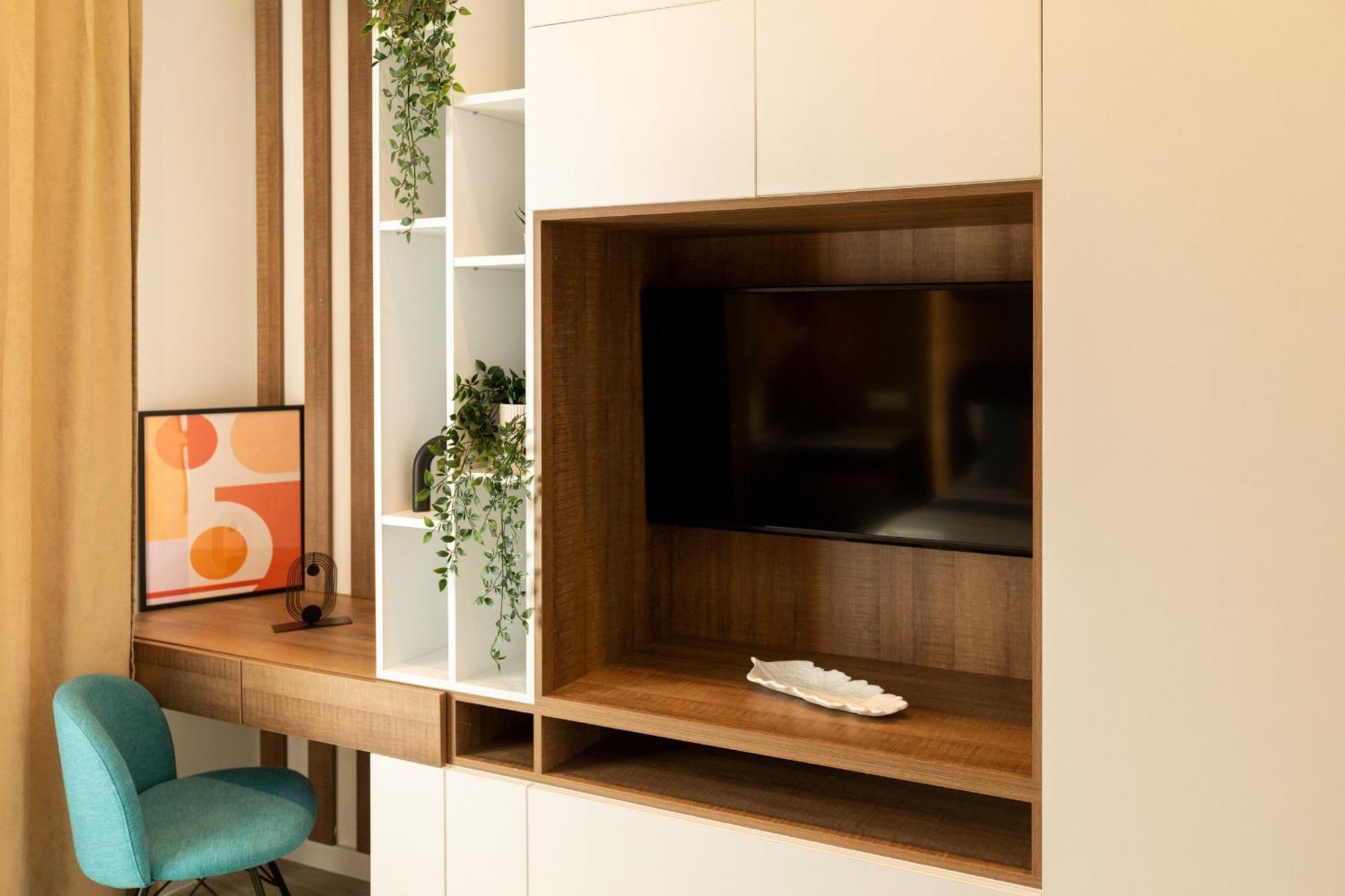 Appartamento Modern Elegance In The Heart Of The City - romana Square *